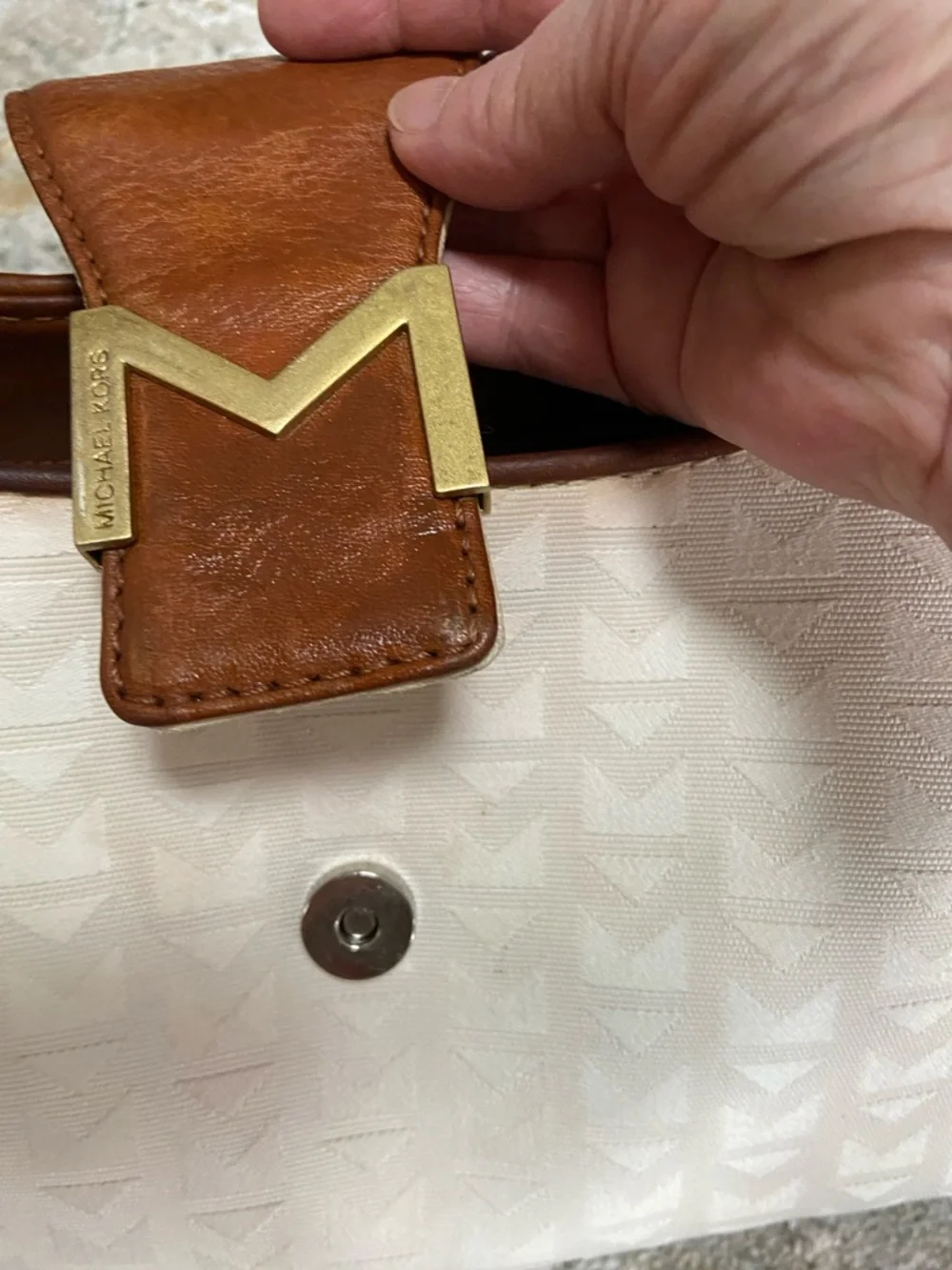Michael Kors Vintage Lattington Hobo with Monogrammed Jacquard and Leather Trim - Picture 8 of 14
